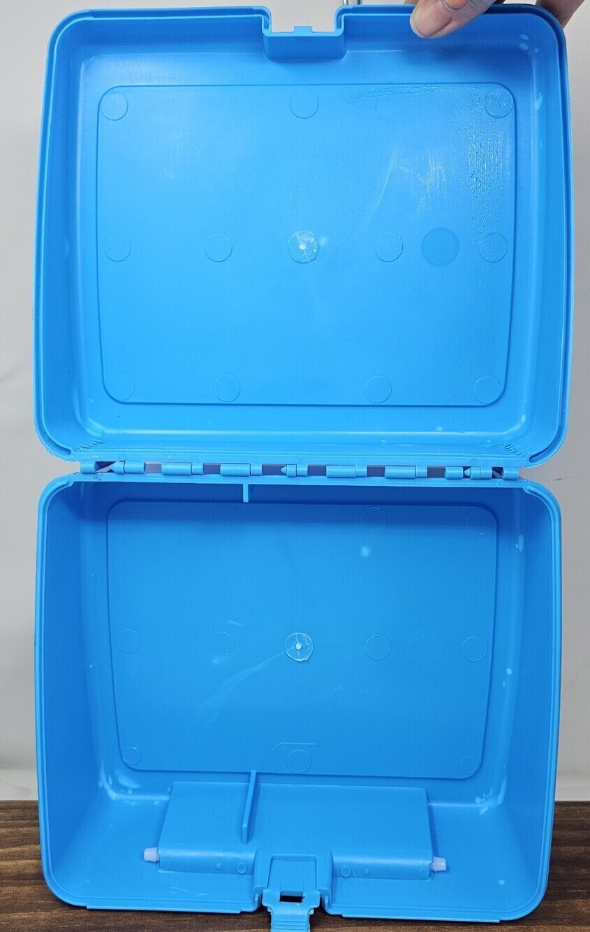 Vintage Walt Disneys Dumbo Lunch Box 80s 90s Blue Plastic USA No Thermos - Picture 8 of 9